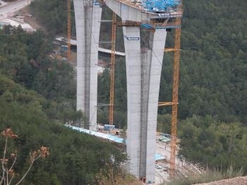 Budowa wiaduktu Crni Kal w Sowenii - Wykonawca : PRIMORJE